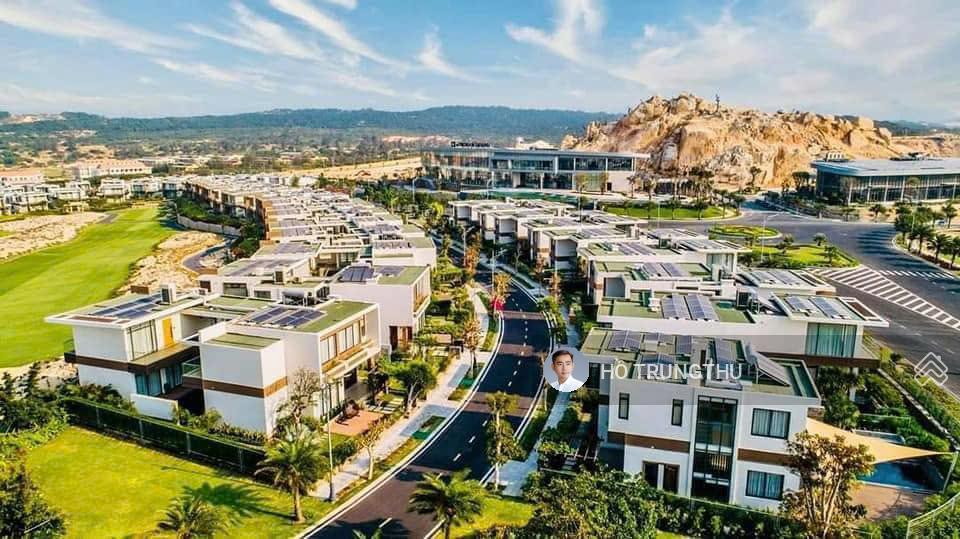 Bán nhanh căn biệt thự biển full nội thất cao cấp ở Bãi Dài giá chỉ 8 tỷ, sổ hồng sở hữu lâu dài