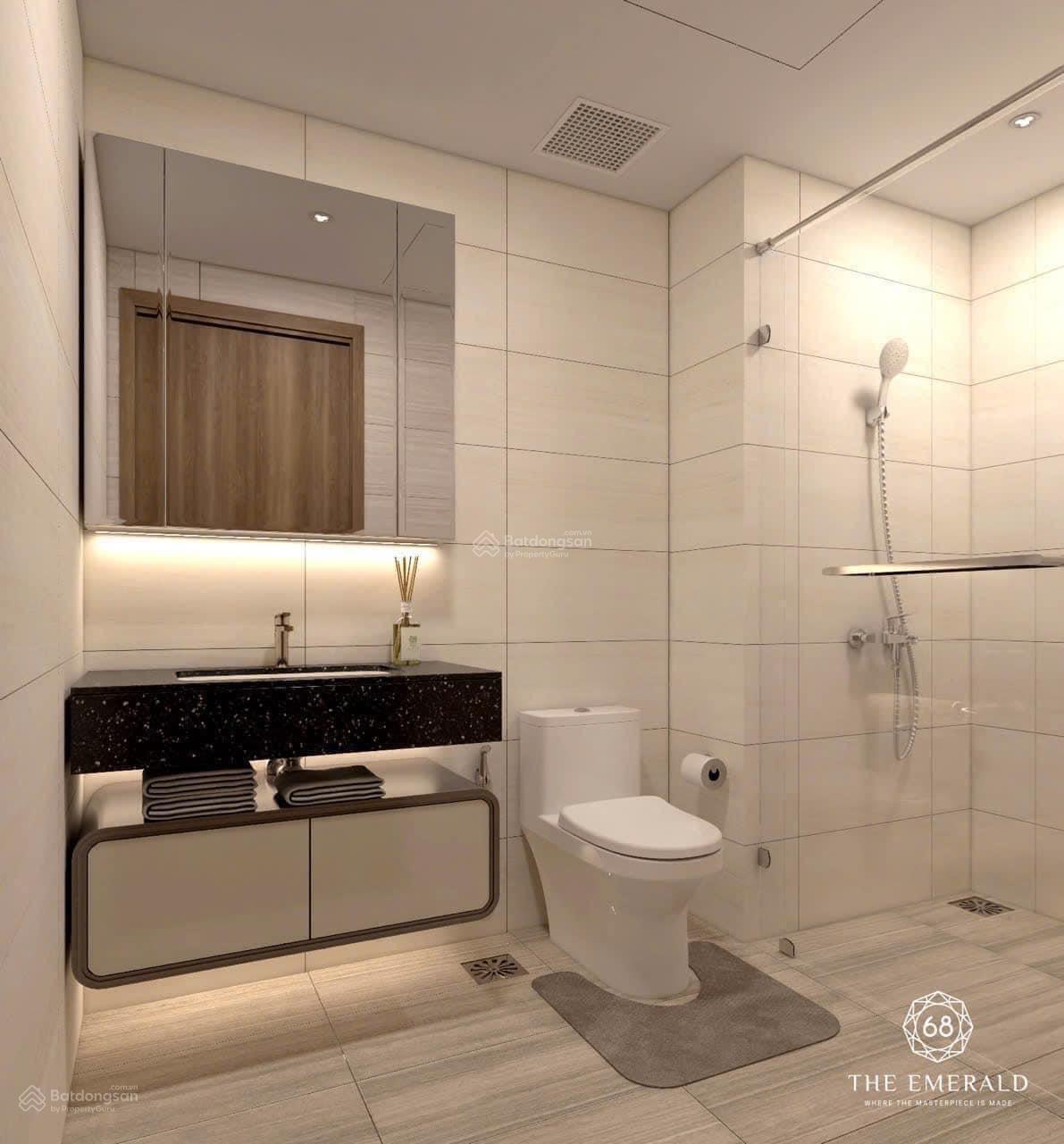Mở bán 200 căn hoa hậu tháp B The Emerald 68. TT 0,5%/ tháng - miễn lãi 3 năm. Đã xây đến tầng 20