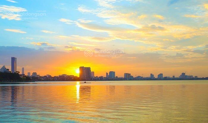 Cần bán nhà lô góc mặt phố Quảng An, Tây Hồ. DT 360m2 x MT 16m. Vị trí đoạn đẹp nhất mặt Hồ Tây