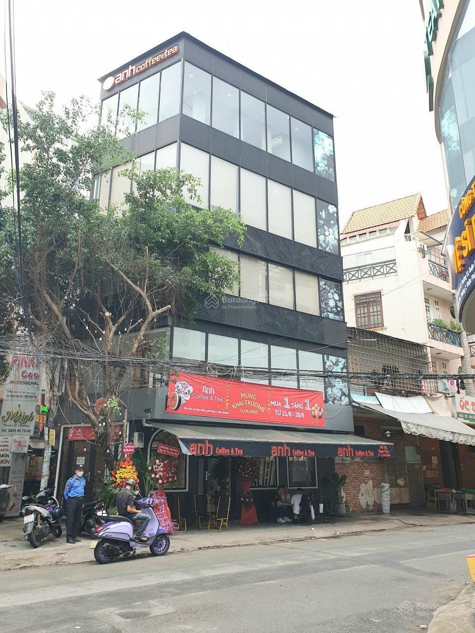 22 tỷ về 17 tỷ! Góc 2MT Gia Phú - Cao Văn Lầu, 5x15 - 5 tầng (thang máy chuyển hàng) - Q6