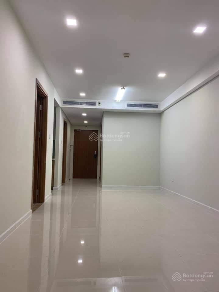 Bán gấp căn hộ Rivera Park SG Quận 10 DT 74m2, 2PN giá 4,6 tỷ, LH 0931 196 *** Thành. View Đông Nam Bán gấp căn hộ Rivera Park SG Quận 10 DT 74m2, 2PN giá 4,6 tỷ, LH 0931 196 *** Thành. View Đông Nam