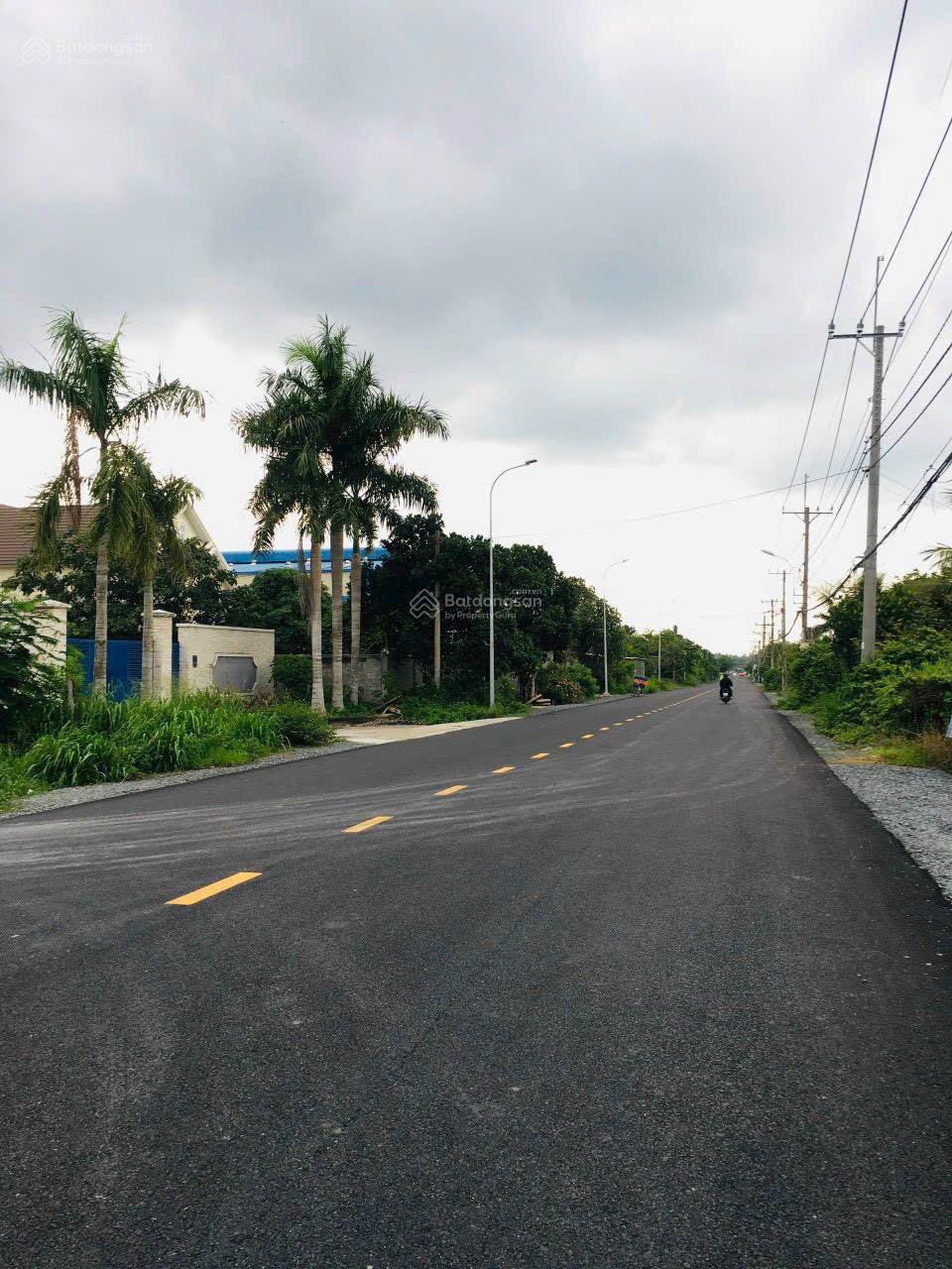 Bán đất mặt tiền đường nhựa Nguyễn Văn Khạ tặng kèm nhà cấp 4, Xã Nhuận Đức, Huyện Củ Chi TPHCM