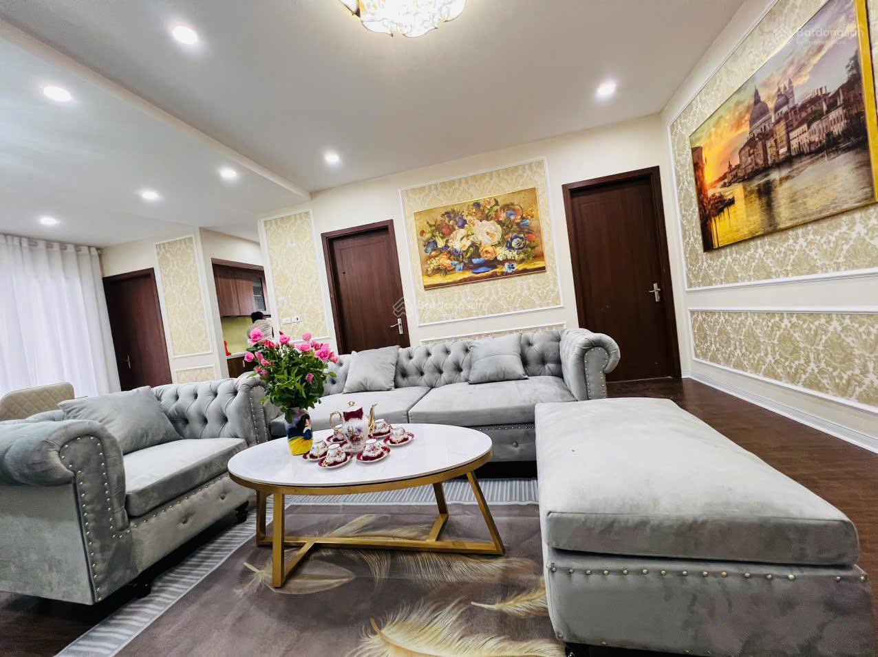 O97135O62O Chính chủ bán CH Home City DT 69,5m2-V2 và 71m-V3 - 5 tỷ - Full NT đẹp SĐCC