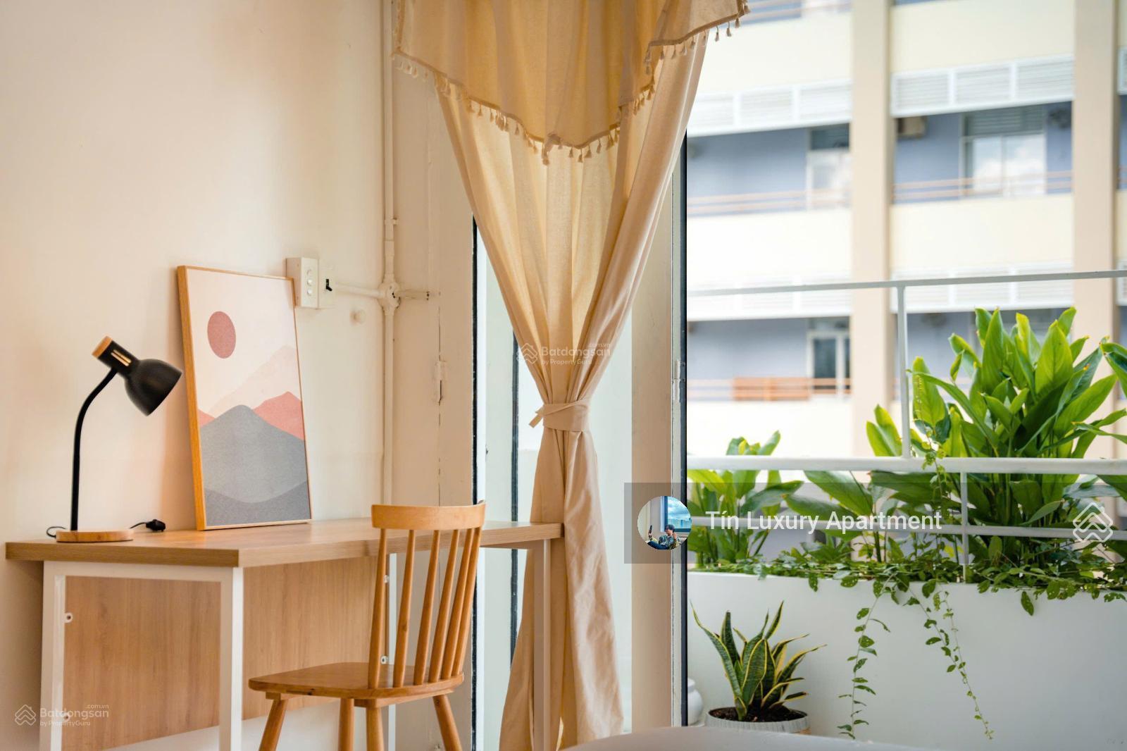 Cho thuê căn hộ ban công lớn 50m2 - máy giặt riêng - oto vào tận nhà - gần công viên Lê Văn Tám Cho thuê căn hộ ban công lớn 50m2 - máy giặt riêng - oto vào tận nhà - gần công viên Lê Văn Tám