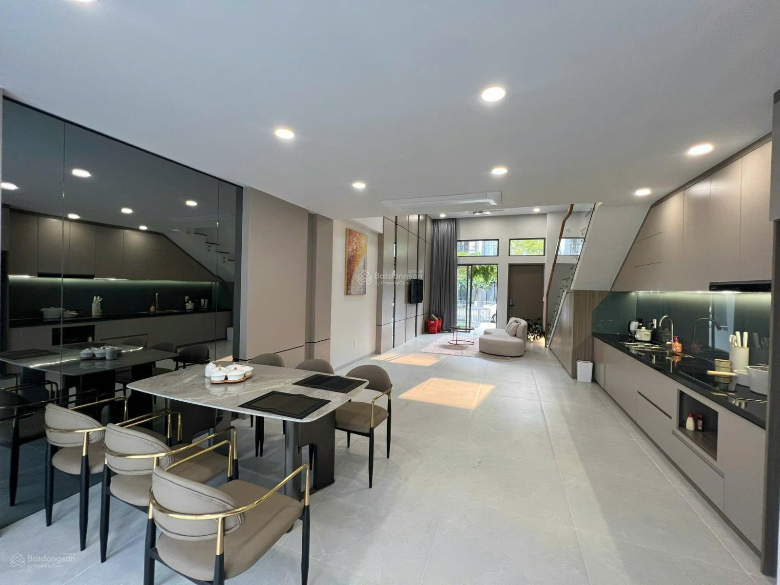 Cho thuê biệt thự 3 phòng ngủ SIÊU ĐẸP HIỆN ĐẠI STANDARD BÌNH DƯƠNG
