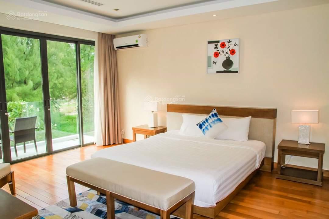 Cần bán gấp căn hoa hậu The Ocean Villas giá 34 tỷ ngay sát biển, 3PN 609 m2, cho thuê 150tr/tháng