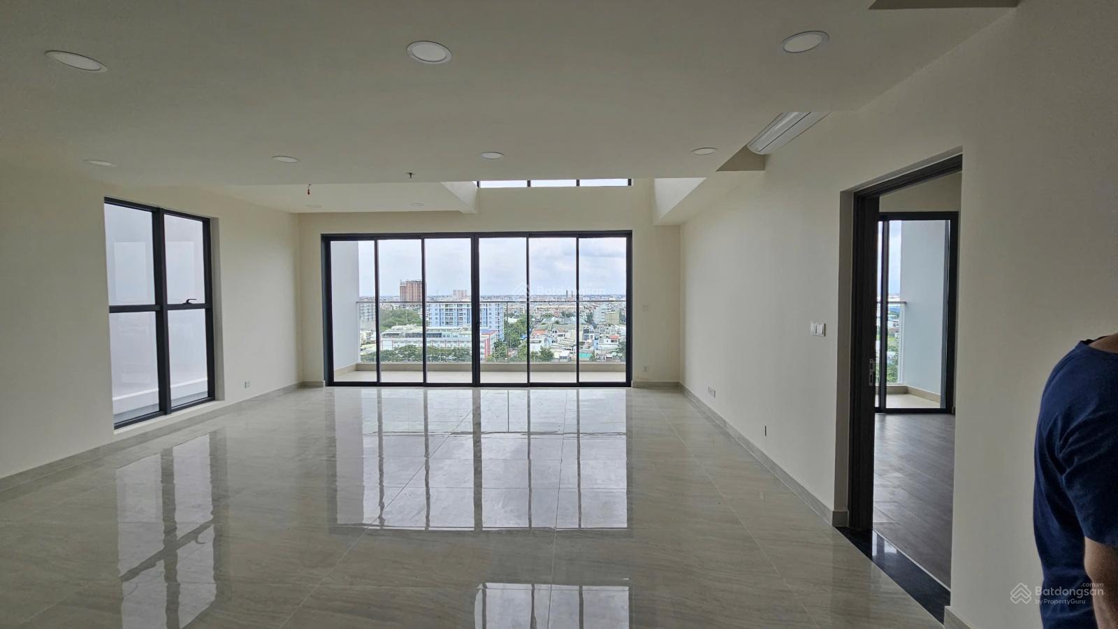 Bảng hàng mới nhất dự án căn duplex 160.5m² Diamond Centery thiết kế đẳng cấp, 4PN, view thoáng Bảng hàng mới nhất dự án căn duplex 160.5m² Diamond Centery thiết kế đẳng cấp, 4PN, view thoáng