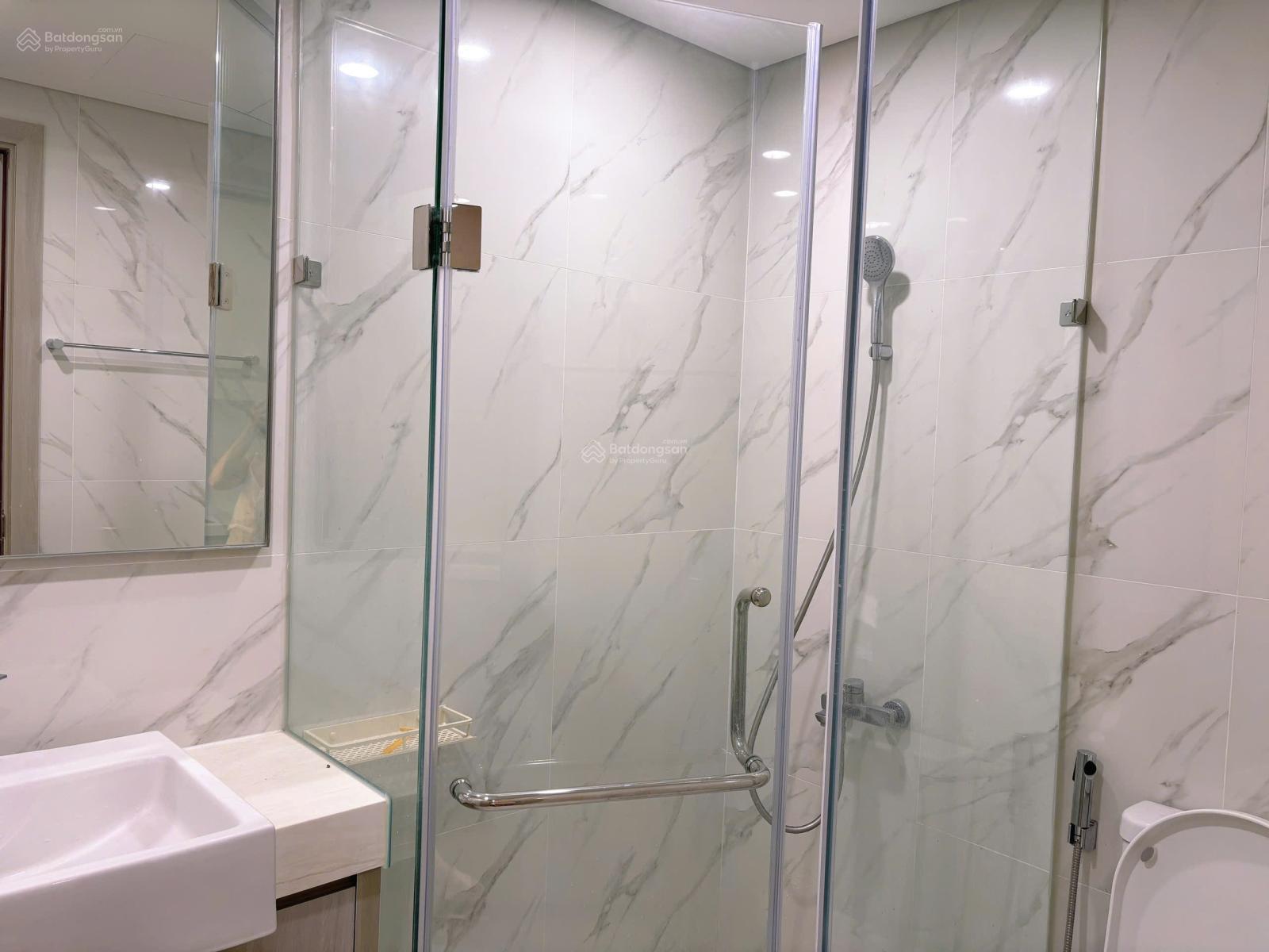 Chính chủ cần bán chuyển nhượng căn studio tại toà cao cấp Masteri West Heights, giá: 1.8 tỷ