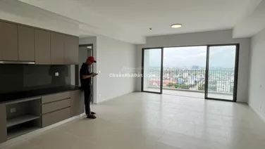 Suất nội bộ bán căn 3PN 113m2 + giá 4.3 tỷ, sẵn giường tủ, view ủy ban, mini penthouse CC Westgate