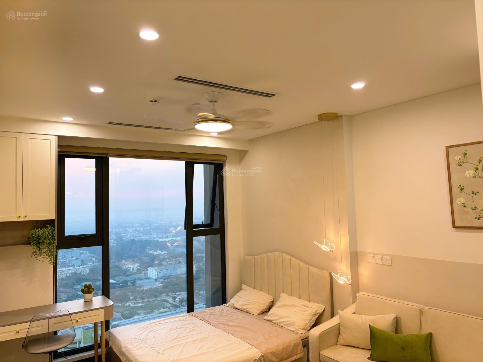 Chính chủ cần bán căn studio 32m2 tại toà cao cấp Imperia Smart City full nội thất 1,95tỷ