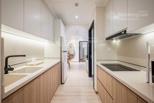 Cho thuê căn hộ chung cư Sunrise Riverside 1PN giá 9 triệu VND bao PQL. LH 0901 407 ***