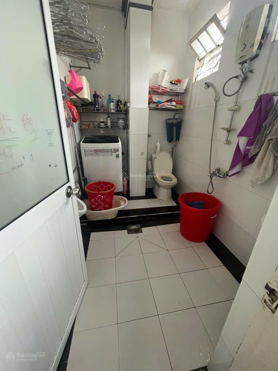 Nhà bán căn góc 3tầng 6 x 10,7-DT sàn 187m2 - 3PN, 3 WC giá 9 tỷ2TL - Mt 16m JDC Bình Hưng, BH, BC