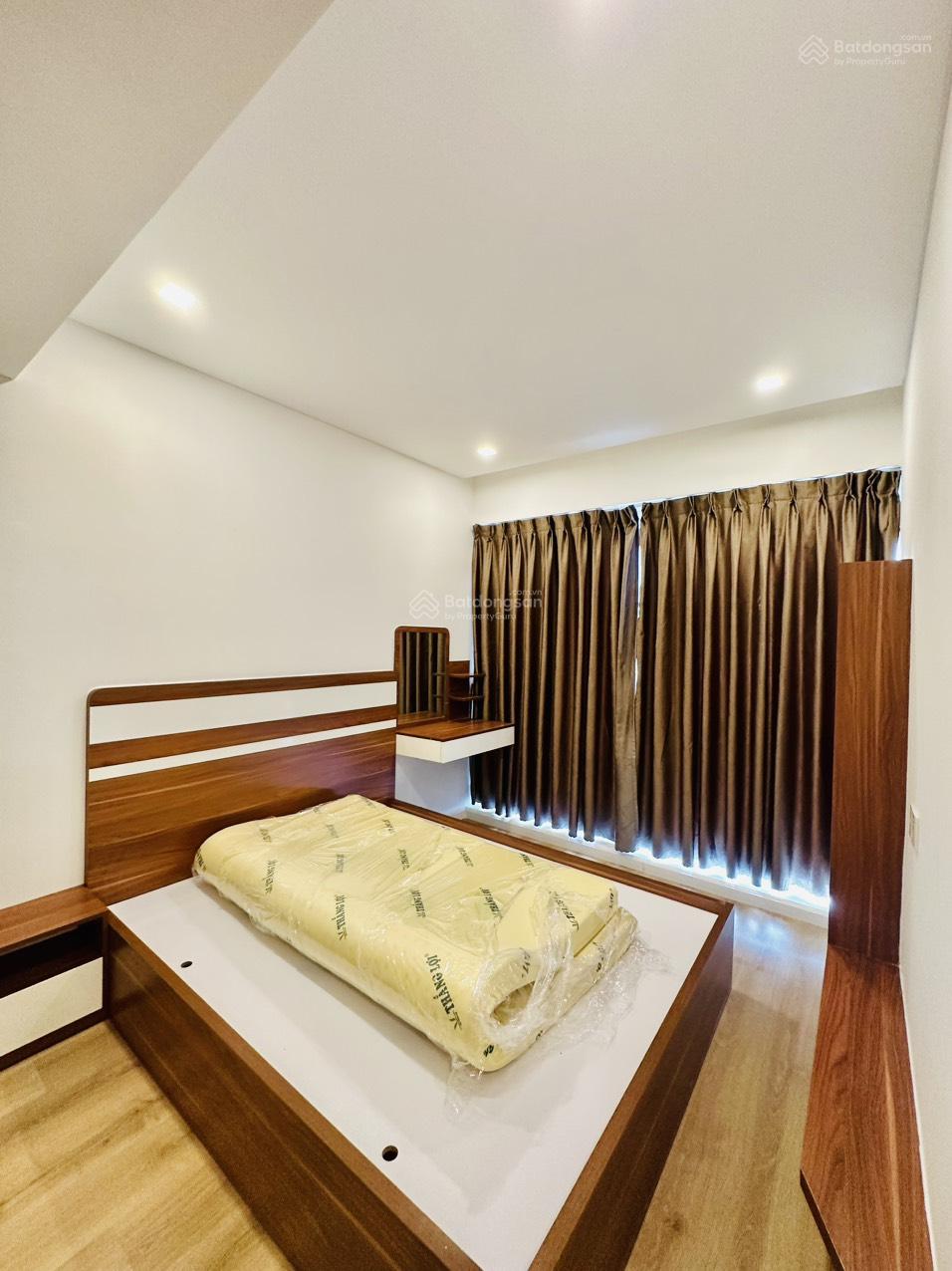 Bán căn hộ Rivera Park, Quận 10, 77m2, 2PN, 2WC, giá 4tỷ8, LH 0974 996 *** Trung