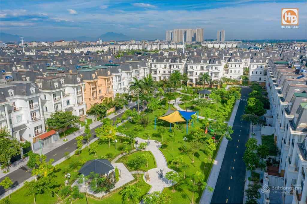 THÁNG 12 QUỸ CĂN BIỆT THỰ LIỀN KỀ, MẪU MỚI, VỊ TRÍ ĐẸP, GẦN CÔNG VIÊN, GIÁ TỐT ĐỂ ĐẦU TƯ, SẴN SỔ ĐỎ THÁNG 12 QUỸ CĂN BIỆT THỰ LIỀN KỀ, MẪU MỚI, VỊ TRÍ ĐẸP, GẦN CÔNG VIÊN, GIÁ TỐT ĐỂ ĐẦU TƯ, SẴN SỔ ĐỎ