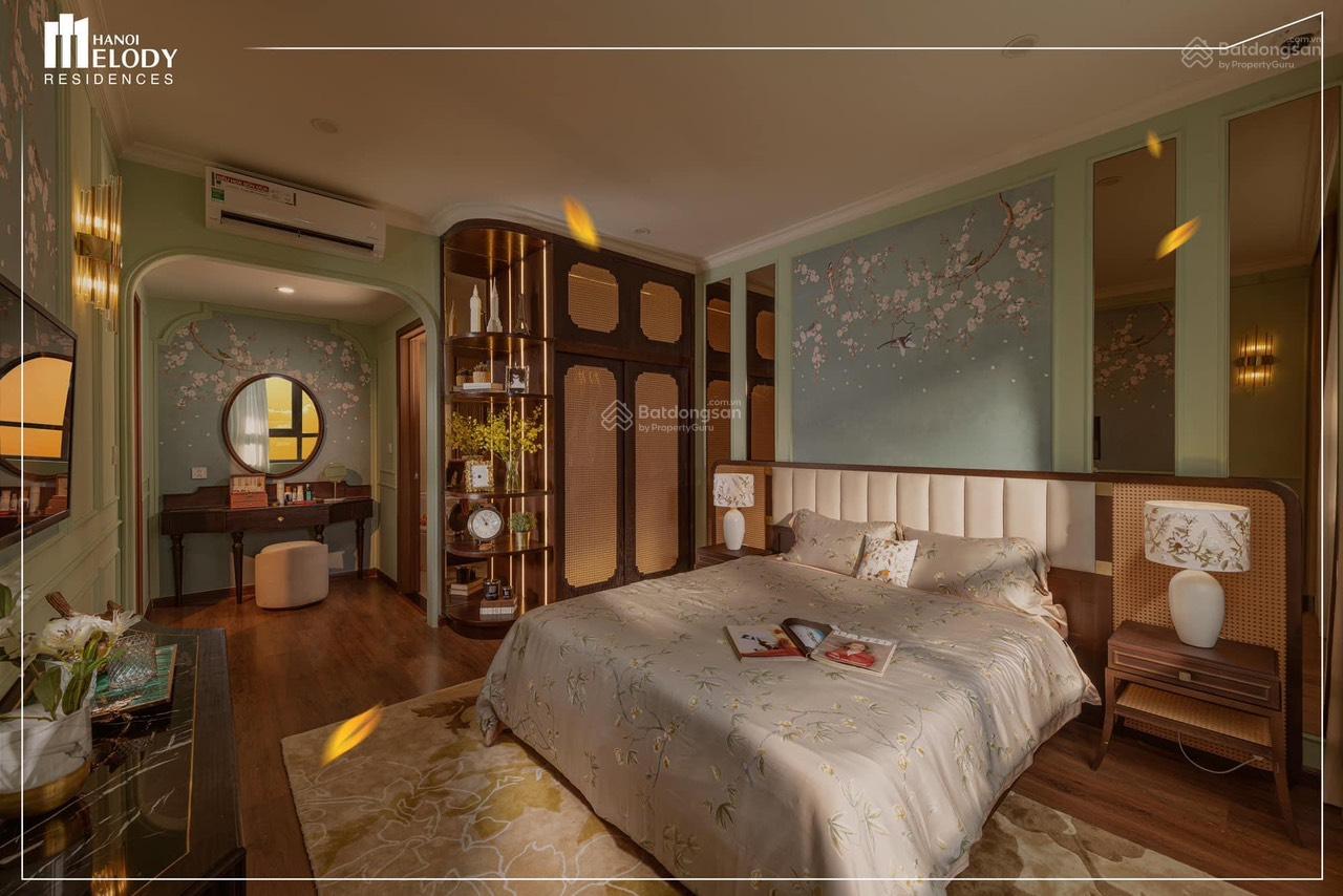 Cần bán căn hộ chung cư Melody Linh Đàm, DT 98m2,3PN,2VS giá 6 tỷ full nội thất. LH 0904 563 ***