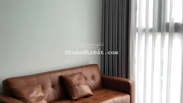 Cho thuê căn hộ 2PN tại chung cư The Gloria - số 8 Nguyên Hồng, full NT mới 100%, giá 18 tr/th