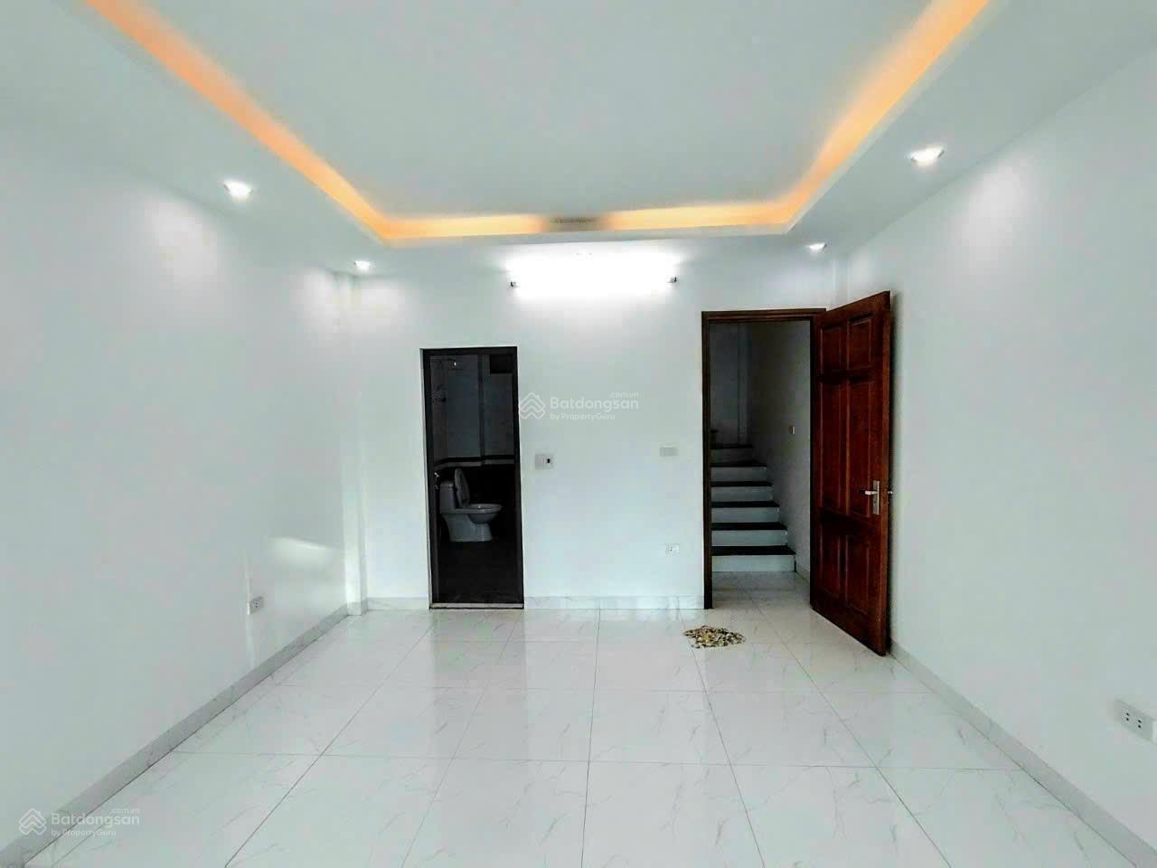 Bán nhà đẹp 02 mặt thoáng 35/38m2x4T, giá 5.85 tỷ, Mậu Lương