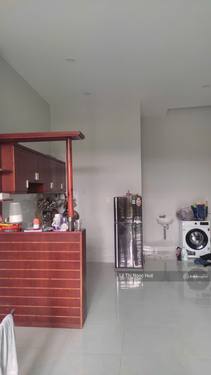Bán nhà 1 trệt 1 lầu đường số 1, phường Long Trường, Quận 9, đường thông xe hơi