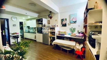 Sky 9 cần bán căn hộ 2PN, vị trí đẹp - full nội thất giảm giá chỉ 2.65 tỷ, sổ riêng hỗ trợ vay bank