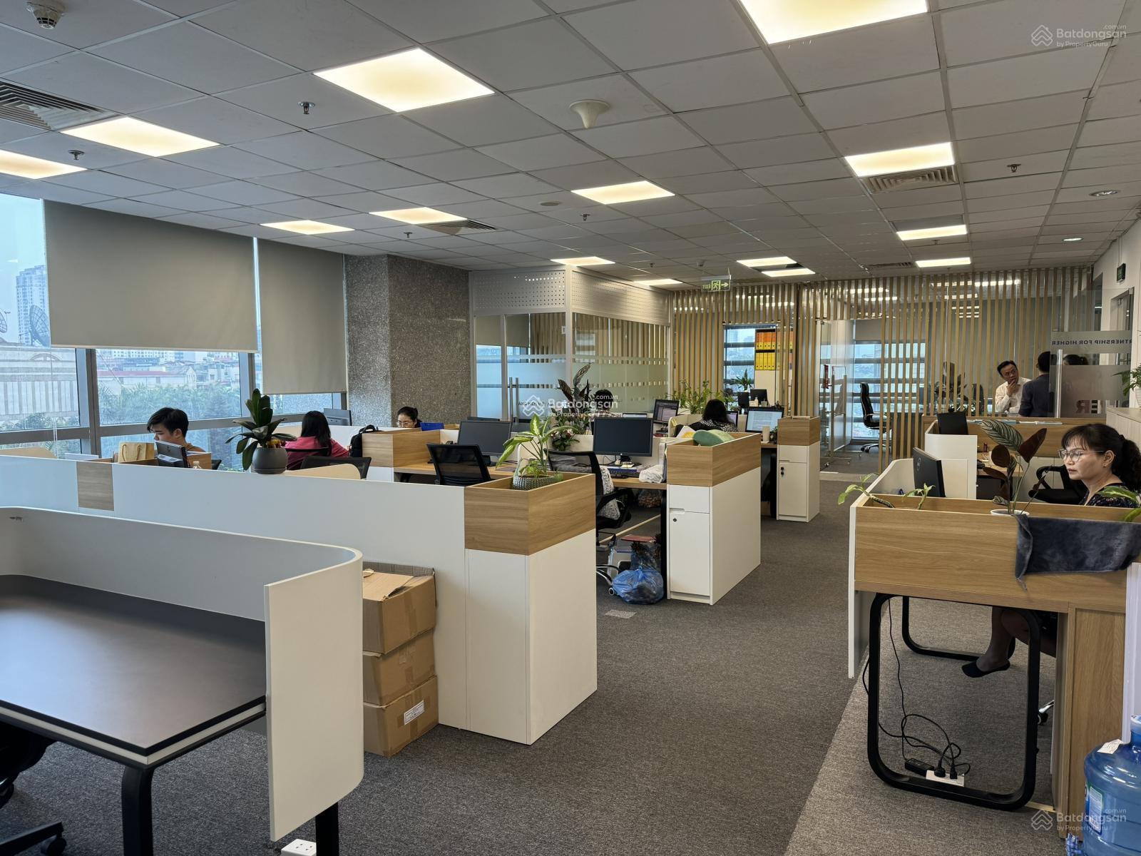 Cho thuê văn phòng tại Ngô Thì Nhậm, giá 120 nghìn/m2, DT 150m2 - 200m2 - 260m2 - 500m2 - 1000m2