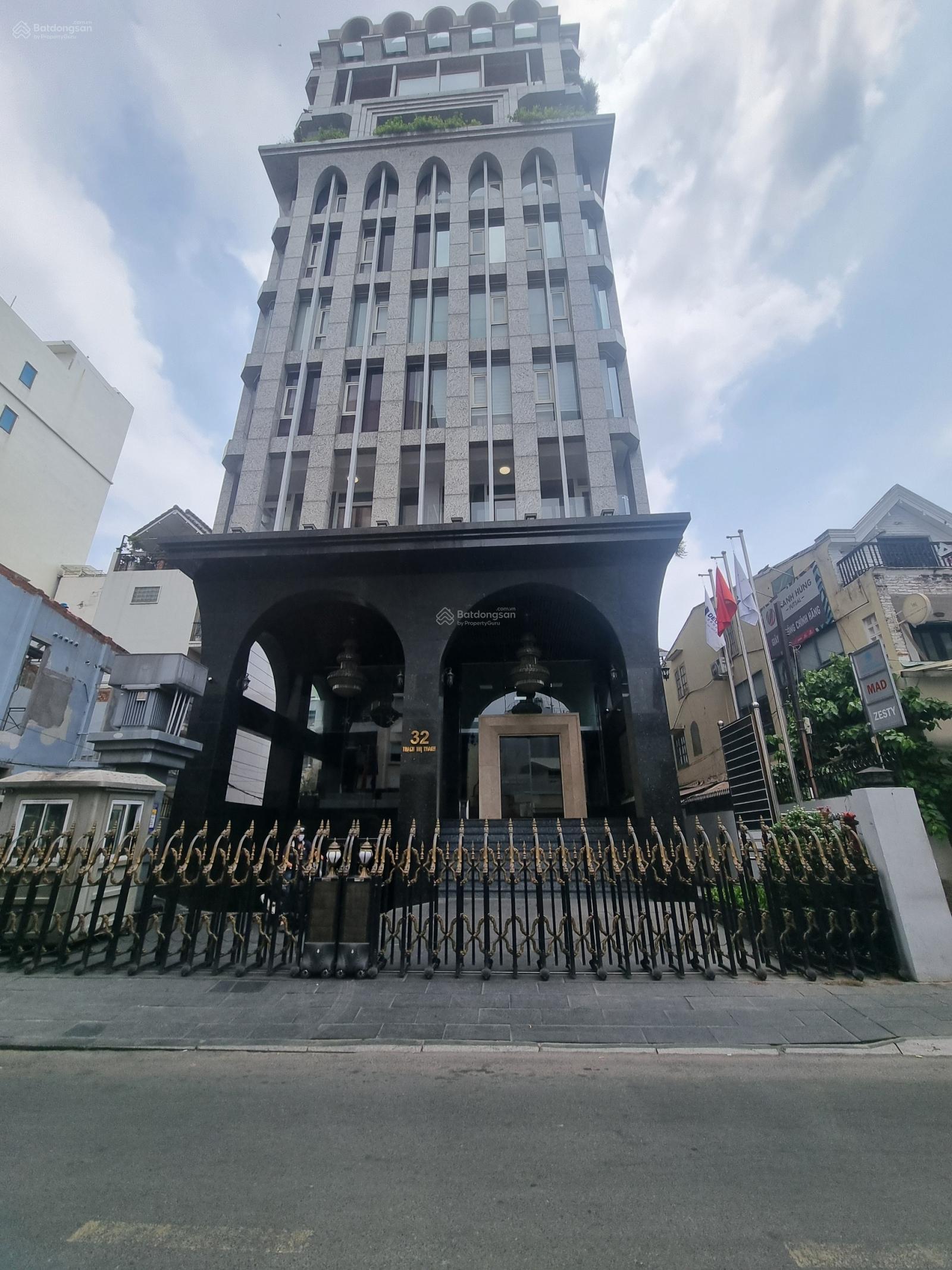 Tòa nhà mặt tiền Nguyễn Thái Bình, Q. 1 - DT: 9x20m hầm 9 tầng. HĐT 300tr/tháng. Giá 110 tỷ. TL