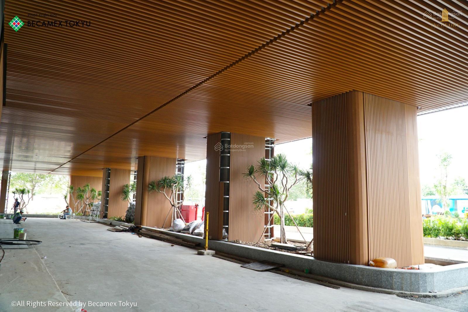 Bán căn hộ chung cư 2PN 1WC 61m2 tại Midori Park The Glory, gía chỉ 2,7 tỷ, tỷ suất cho thuê 6%/năm