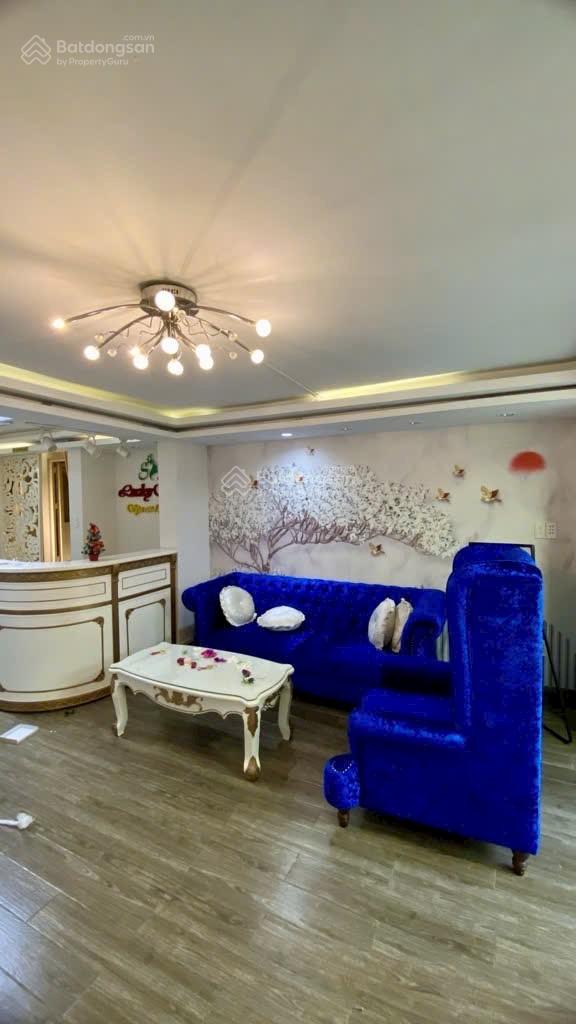 Nhà mặt tiền kinh doanh căn góc 2 tầng ngay Kha Vạn Cân Chợ Thủ Đức DT 87m2 ( 7 x 12 ) vị trí vip