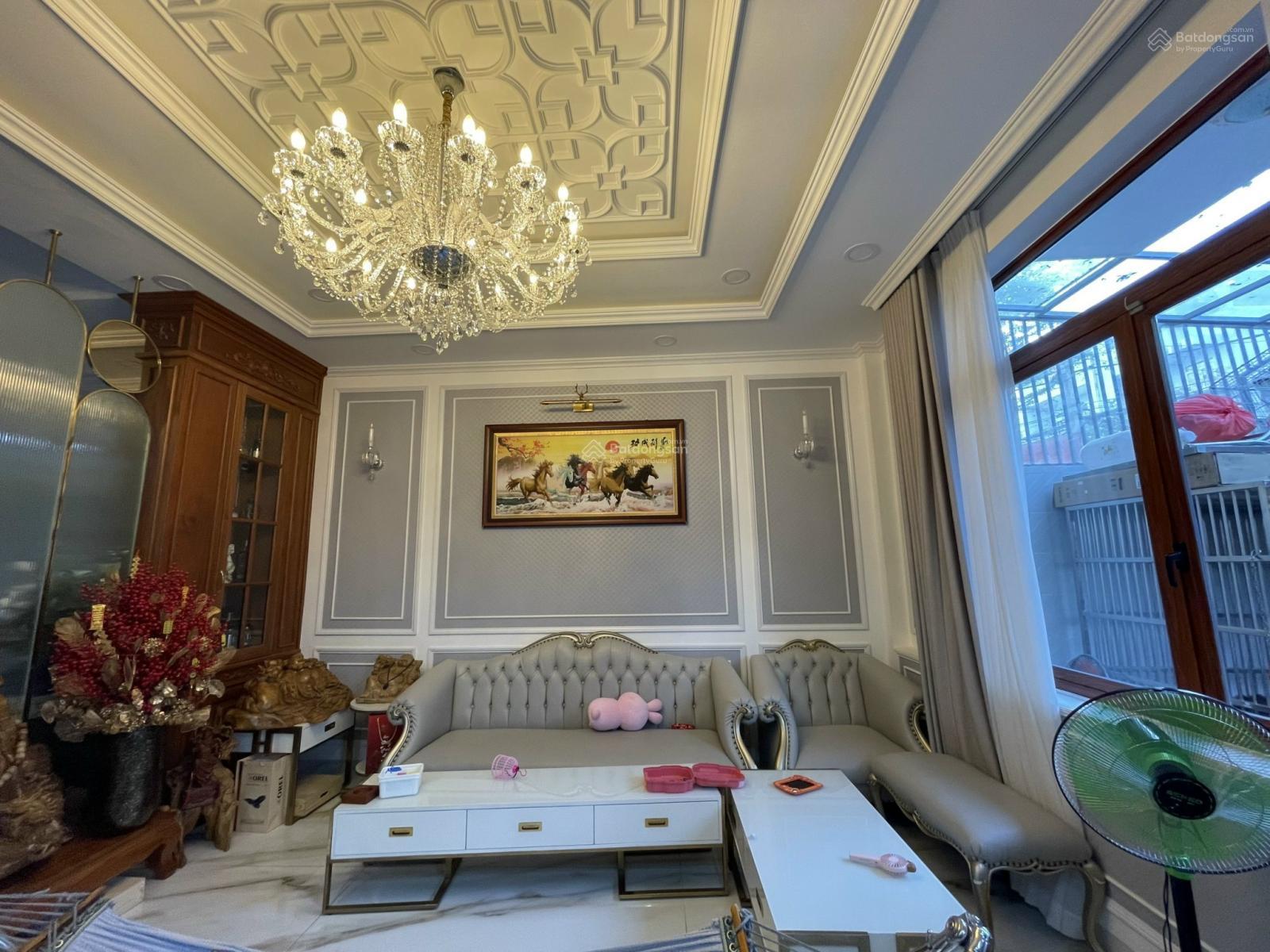 Chủ kẹt tiền cần bán biệt thự 3 tầng đẹp lung linh Hiệp Bình Chánh, Thủ Đức