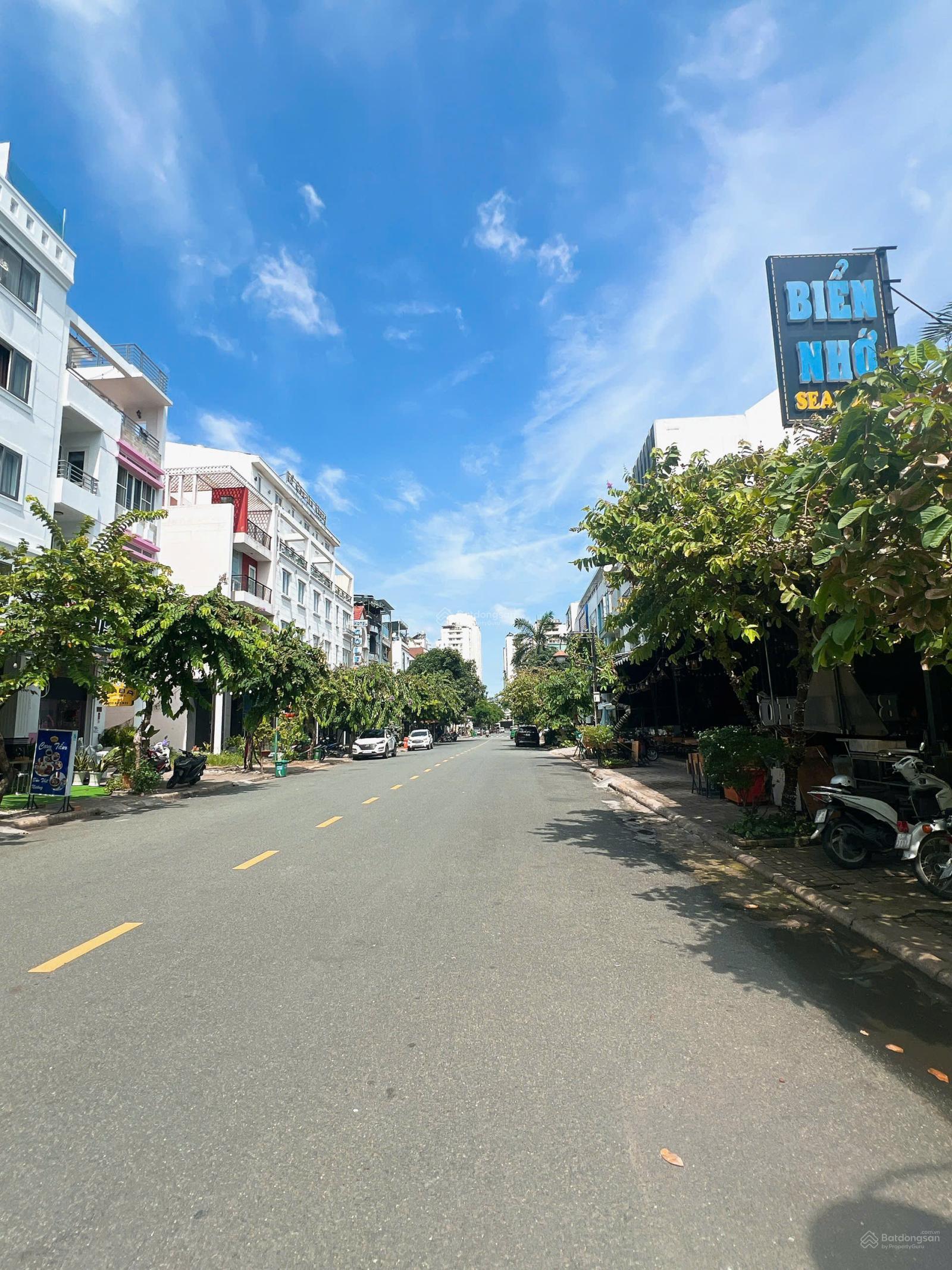 Bán nhà phố kinh doanh khu Hưng Gia, Hưng Phước, Phú Mỹ Hưng, Q7, đường lớn 17,5m, giá 34.5 tỷ, sh