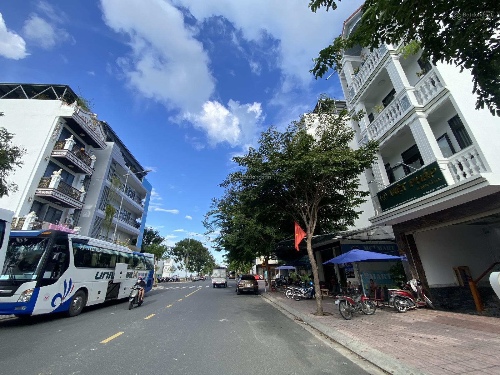 Lô đất sạch đẹp đường Số 7 Hà Quang 2, vị trí gần đường Số 2. Xung quanh đang xây dựng nhiều