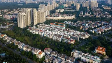 34,5 tỷ /DT 233m2, căn biệt thự sân vườn có hầm giá tốt nhất Phú mỹ vạn phát hưng. LH 0906 459 ***