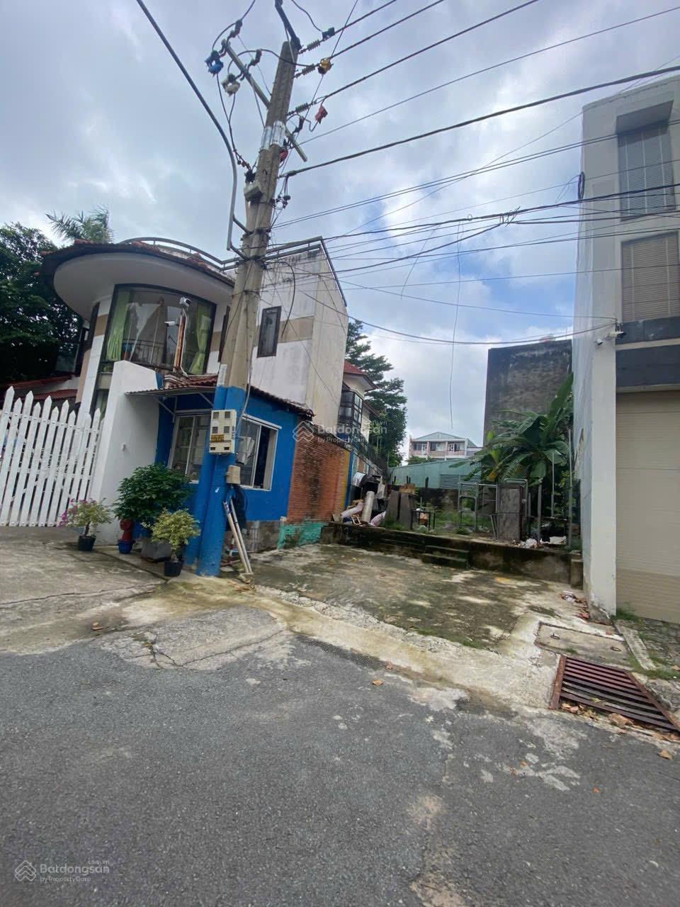 Chính chủ bán đất khu biệt thự siêu vip gần Trần Văn Giác P. Phú Hoà. DT: 128m2. Giá 4 tỷ 350tr Chính chủ bán đất khu biệt thự siêu vip gần Trần Văn Giác P. Phú Hoà. DT: 128m2. Giá 4 tỷ 350tr