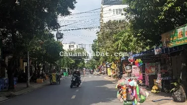 Cần tiền bán gấp căn nhà 4x19m HXH đường 79 vị trí cực đẹp đoạn sầm uất nhất giá 6tỷ5 bớt lộc