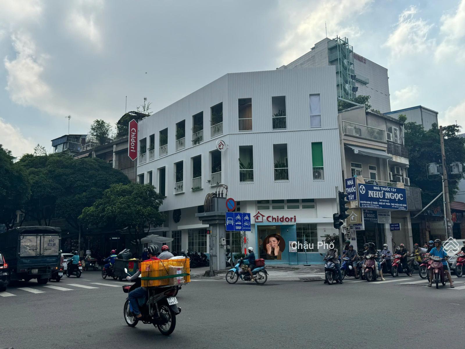 Bán siêu vị trí góc 2 MT Trần Não, Quận 2 - DT 5x20m - 2 tầng - HDT 150tr còn 3 năm - Giá 39 tỷ TL