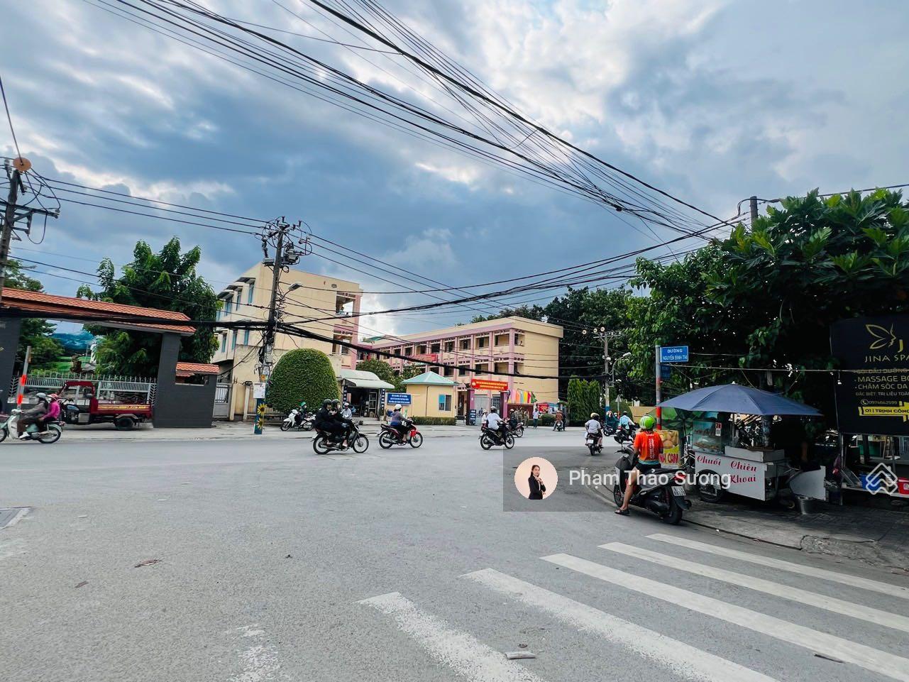 Chủ thiện chí gửi bán dãy trọ 8x24m (197m2) MT đường 397 - đang cho thuê 17 triệu/tháng chỉ 12,5 tỷ