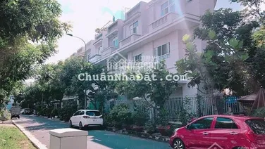 Cần tiền bán đất khu dân cư 13C - DT: 85m2 - 3,550 tỷ, XD tự do (giá rẻ nhất thị trường) HĐMB