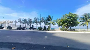 Khách sạn 20 phòng gần biển Hòn Chồng - đầy đủ PCCC - Cách biển: 60m