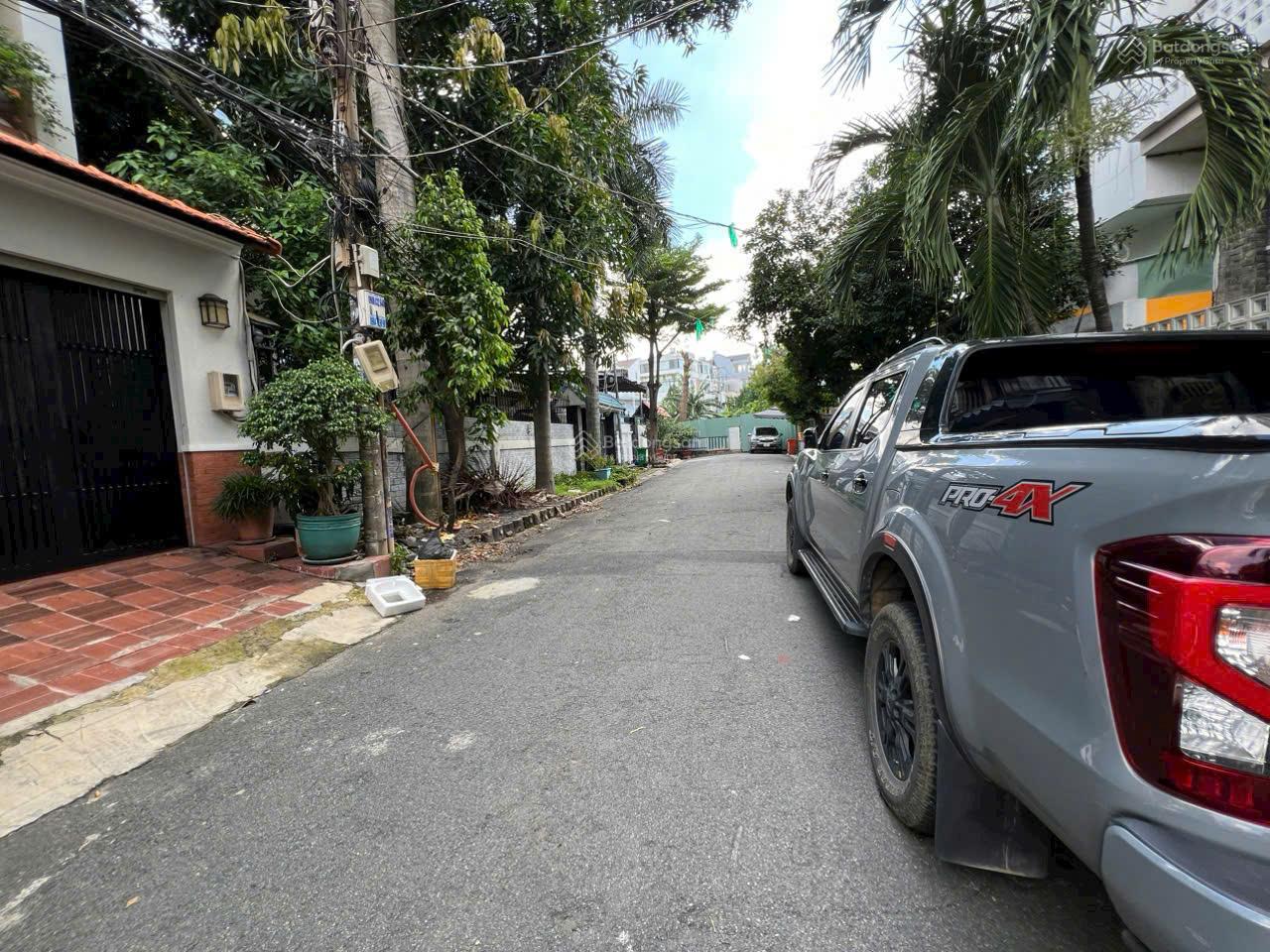 Bán biệt 36/70 Nguyễn Gia Trí, P25, Bình Thạnh, 428m2 đất Giá 85 tỷ