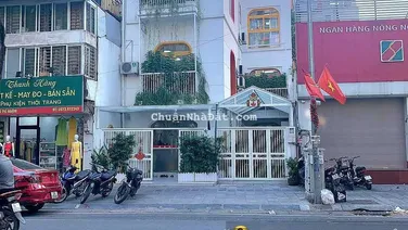 Bán nhà 62 Ngô Thị Nhậm, 1 sổ đỏ sang tên ngay. DT 230m2 - MT 8M - vị trí đẹp chuẩn mực