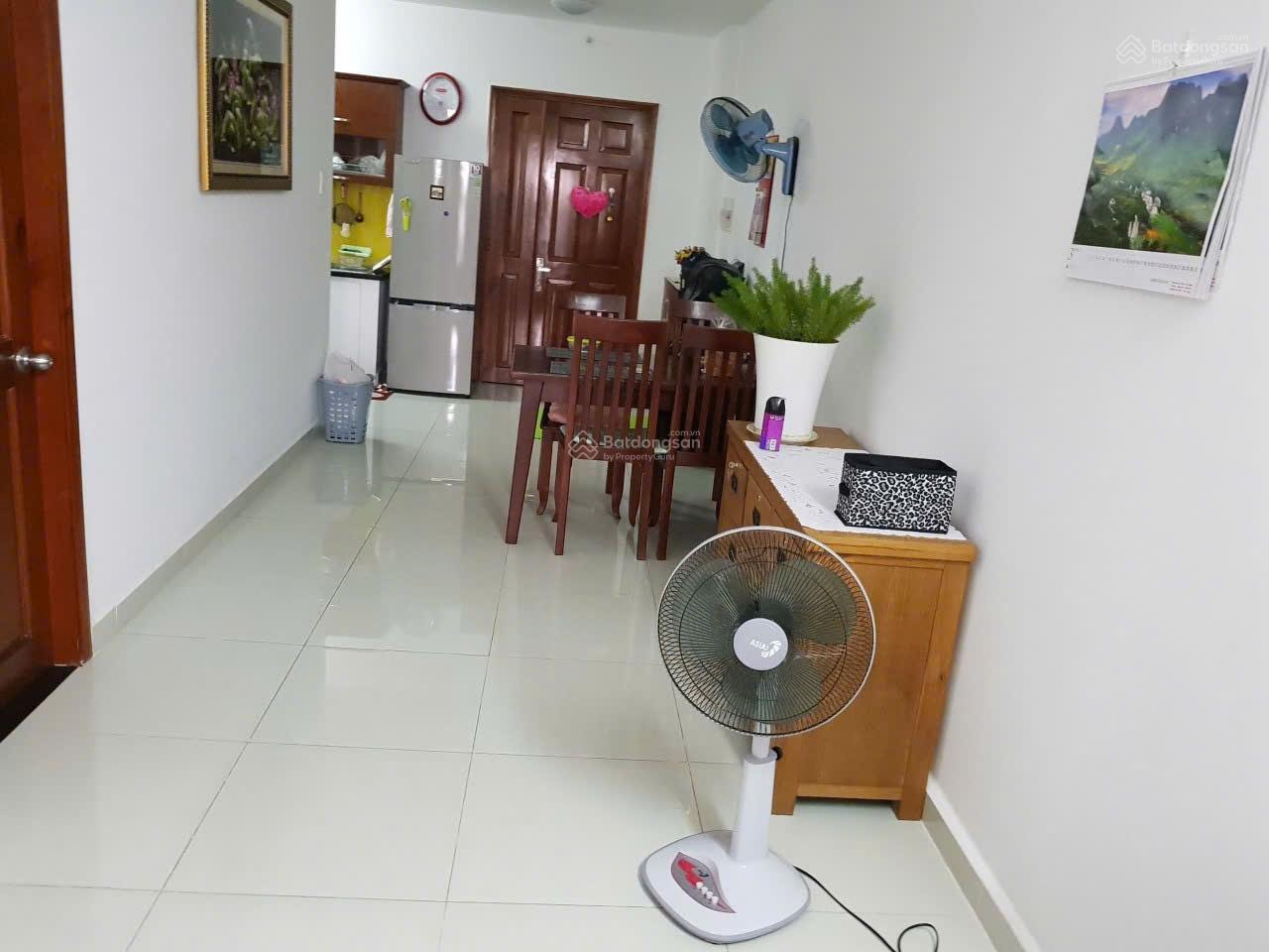 Cần bán căn hộ 8X Plus 67m2 2PN 2WC giá 2.9 tỷ đã có sổ hồng