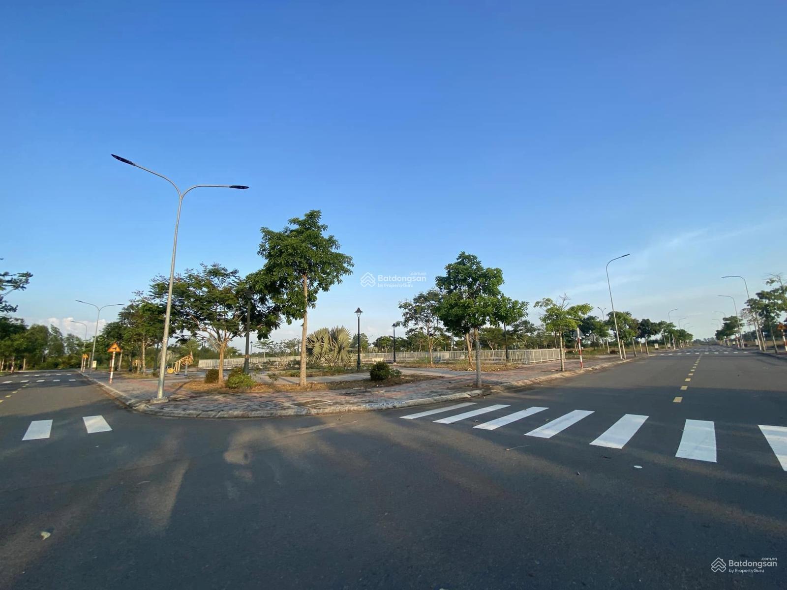 Cần bán nhanh Lago Centro DT: 80m2, giá 1,250 tỷ sổ đỏ sang tên ngay