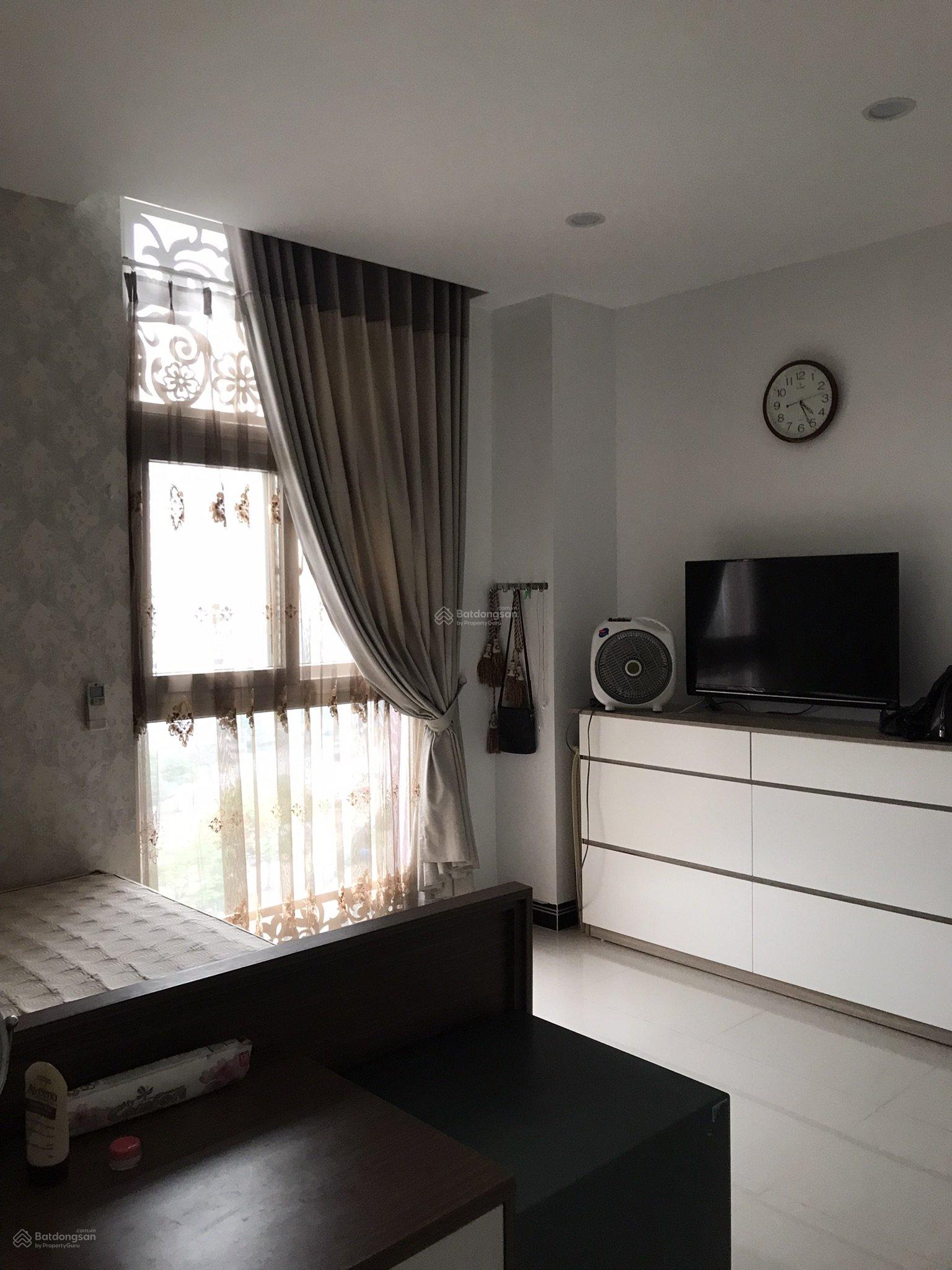 Bán gấp căn hộ 155m2, 3PN, 2 VS tại chung cư Sông Đà - 131 Trần Phú, Hà Đông Bán gấp căn hộ 155m2, 3PN, 2 VS tại chung cư Sông Đà - 131 Trần Phú, Hà Đông