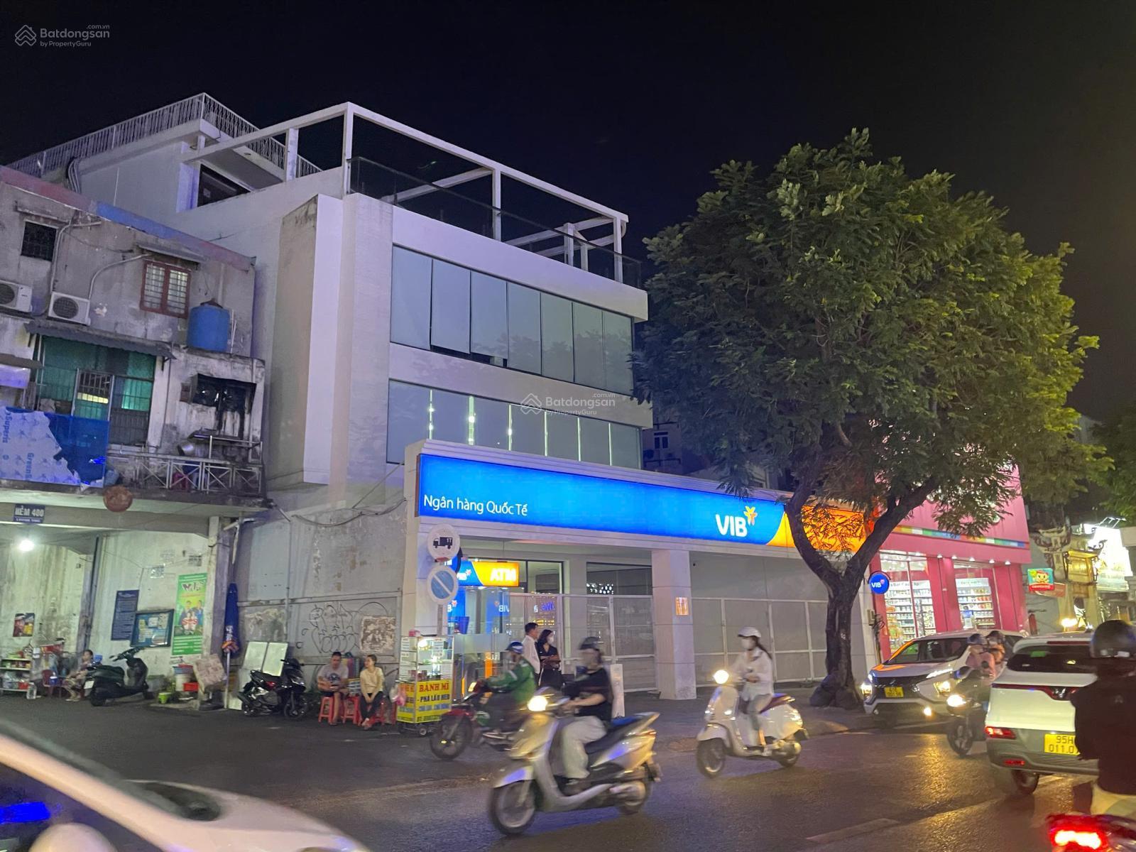 Căn nhà 2 MT số 398 Lê Văn Sỹ, Quận 3: Vị trí kim cương, dòng tiền 350 triệu/tháng DT: 325m2