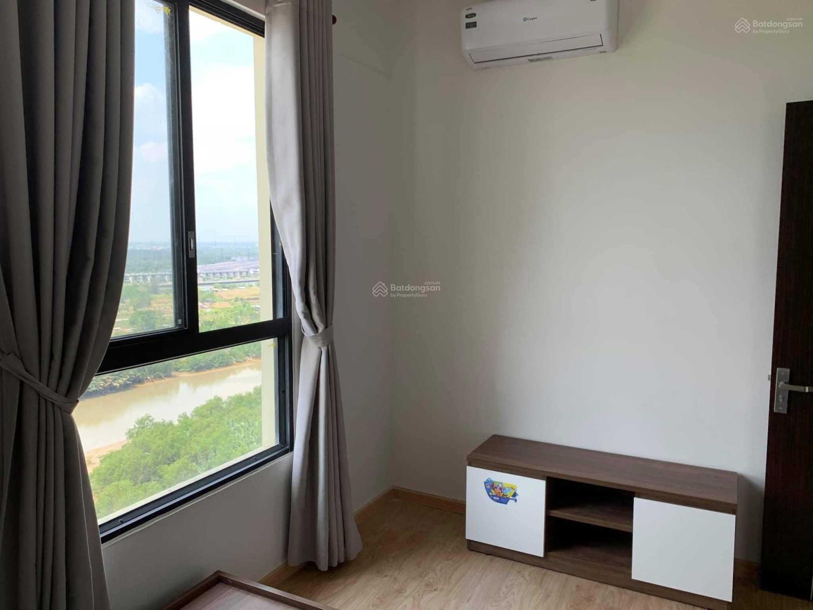 Bán CH Era Town Q7, Block B, 67m2 2pn - 2wc, giá 2,350 tỷ: LH 0902 952 ***