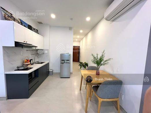 Cho thuê chung cư mini 1PN balcony full nội thất hầm xe - bảo vệ - thang máy gần chợ Bến Thành