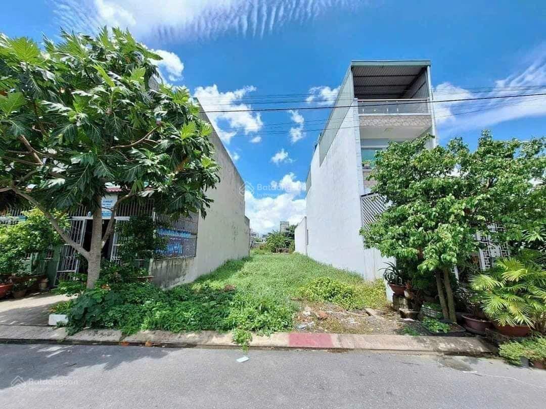 Sở hữu ngay nền thổ cư giá 533 triệu/105m2 tại Lương Bình, Bến Lức, Long An cách TP HCM 3km, có SHR Sở hữu ngay nền thổ cư giá 533 triệu/105m2 tại Lương Bình, Bến Lức, Long An cách TP HCM 3km, có SHR
