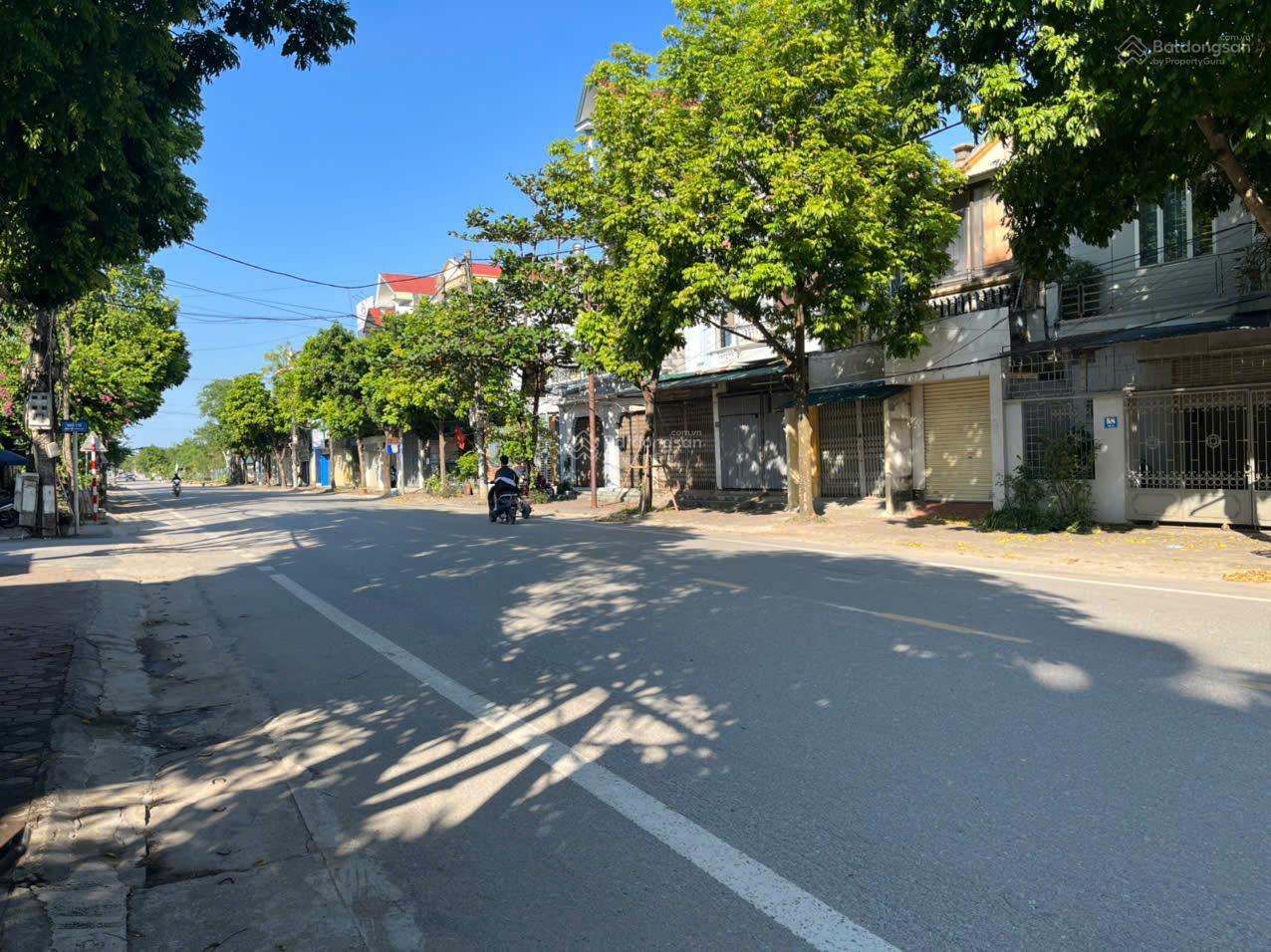 Bán nhà đất mặt đường Uy Nỗ, Đông Anh, Hà Nội. Gần 200m2, gần trung tâm thị trấn, gần Vin, TTHC mới Bán nhà đất mặt đường Uy Nỗ, Đông Anh, Hà Nội. Gần 200m2, gần trung tâm thị trấn, gần Vin, TTHC mới