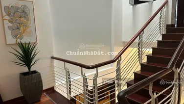 Mặt tiền Nguyễn Chí Thanh, Phường 7, Quận 10, 4.2m x 18m, DTCN 74m2 giá 29 tỷ TL 0906 998 ***