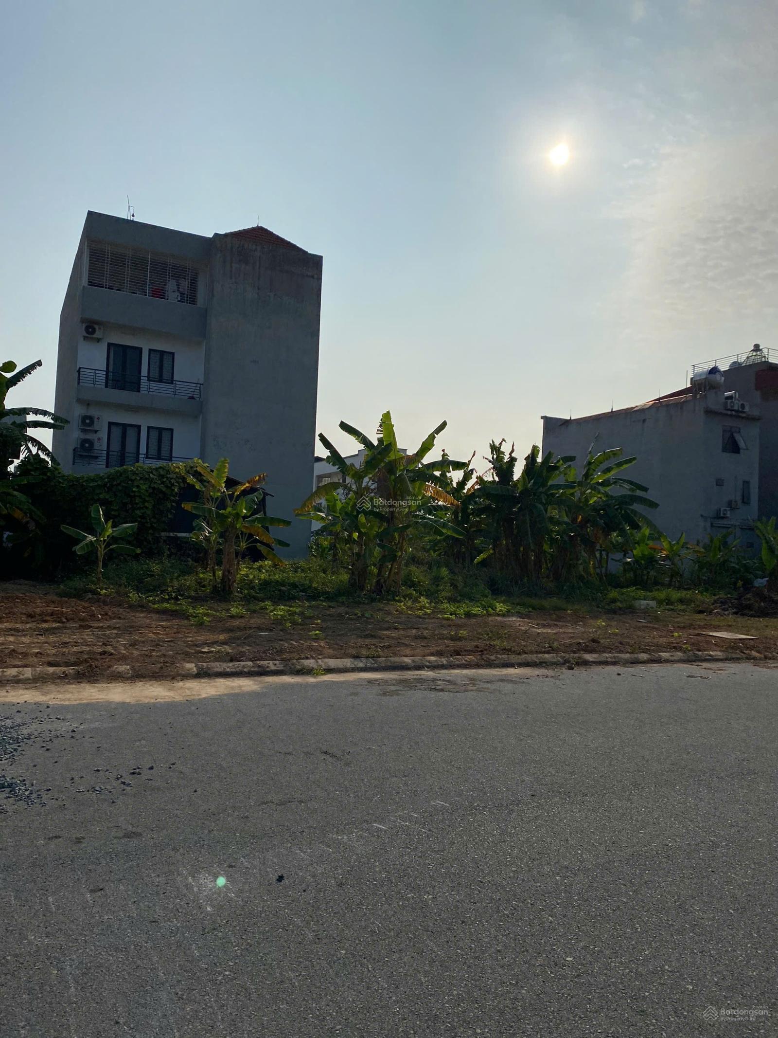 Cần bán lô đất mặt đường 19.5m khu đô thị Quảng Lợi Tích Sơn Vĩnh Yên. Gía siêu rẻ