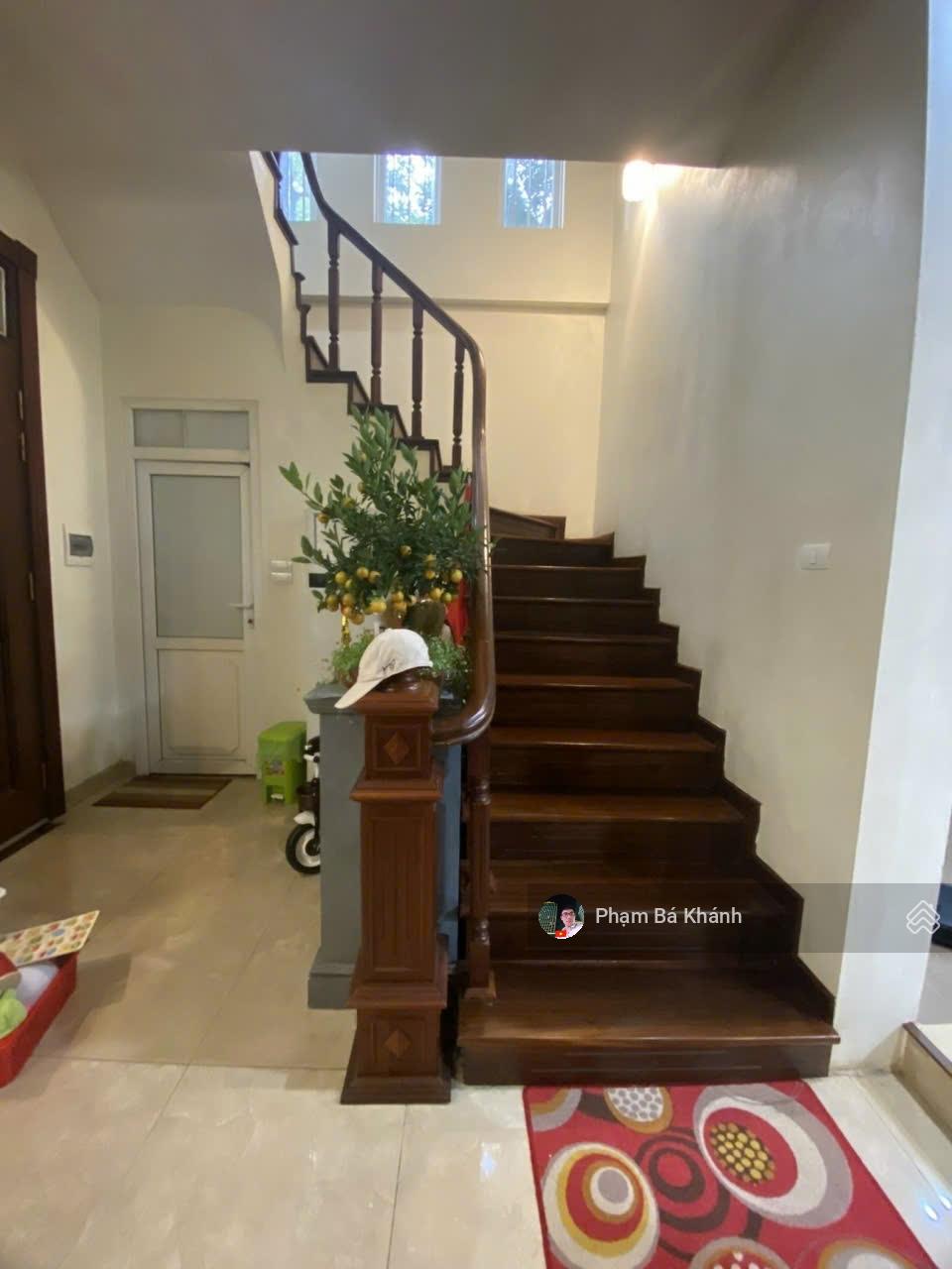 Bán nhà Tư Đình, Long Biên, lô góc 3 thoáng, 130m2, 4 tầng, MT15m, 22.5 tỷ